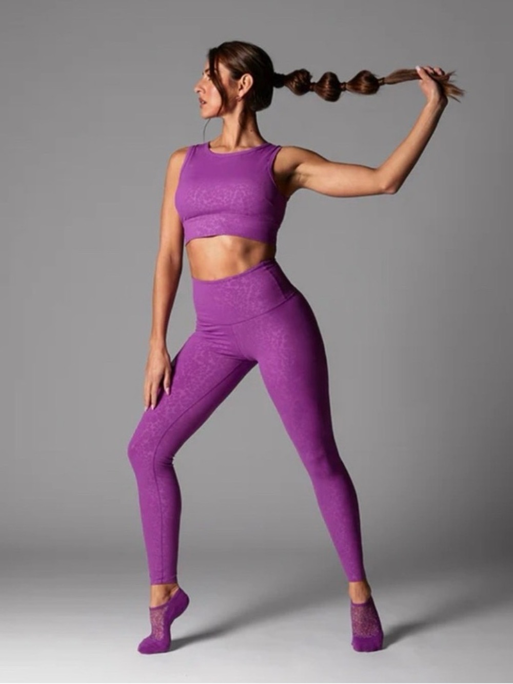 Tavi Active Seamless High-Waist Violet Floral Leggings. Size S